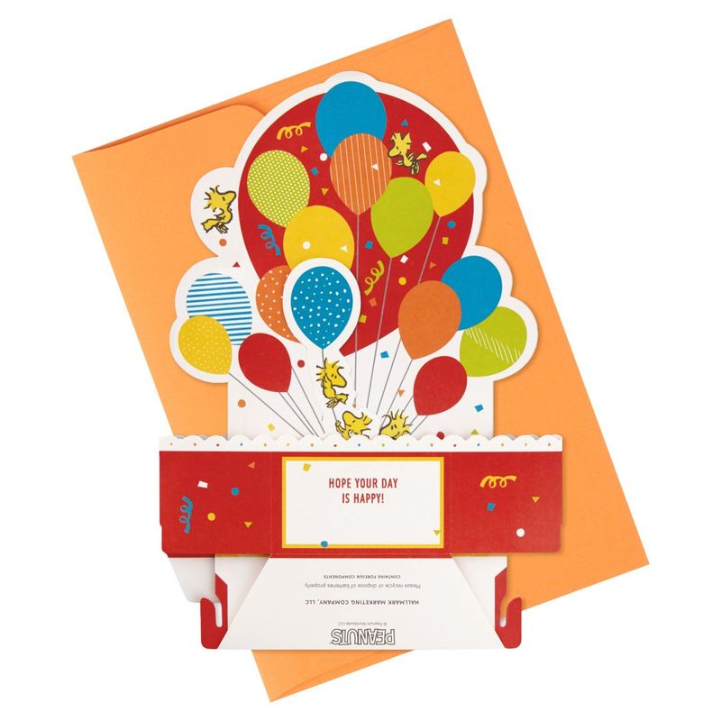 Hallmark Paper Wonder Peanuts Pop Up Birthday Card with Music (Snoopy, Birthday Balloons)