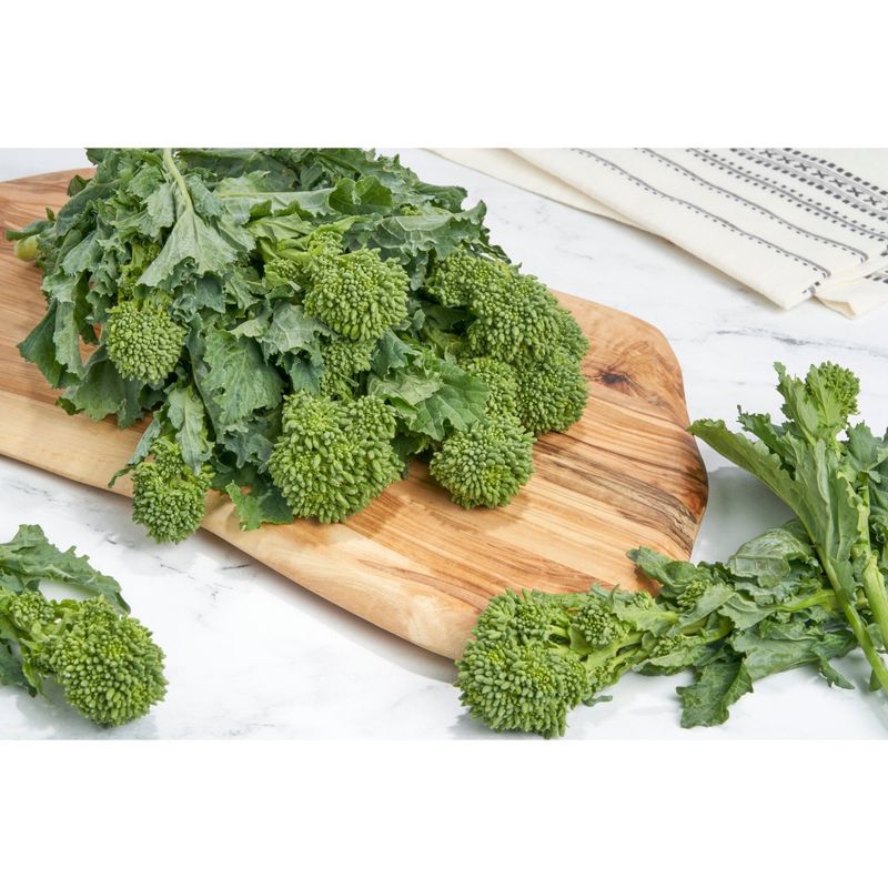 Fresh Broccoli Rabe