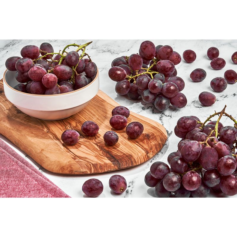Fresh Red Globe Grapes