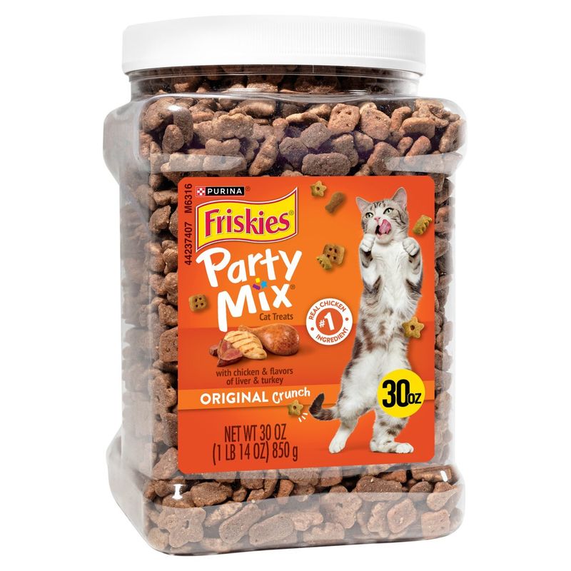Purina Friskies Party Mix Original Crunch Cat Treats, 30 oz