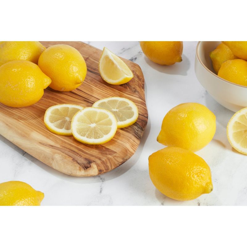 Fresh Lemons, 2 lb bag