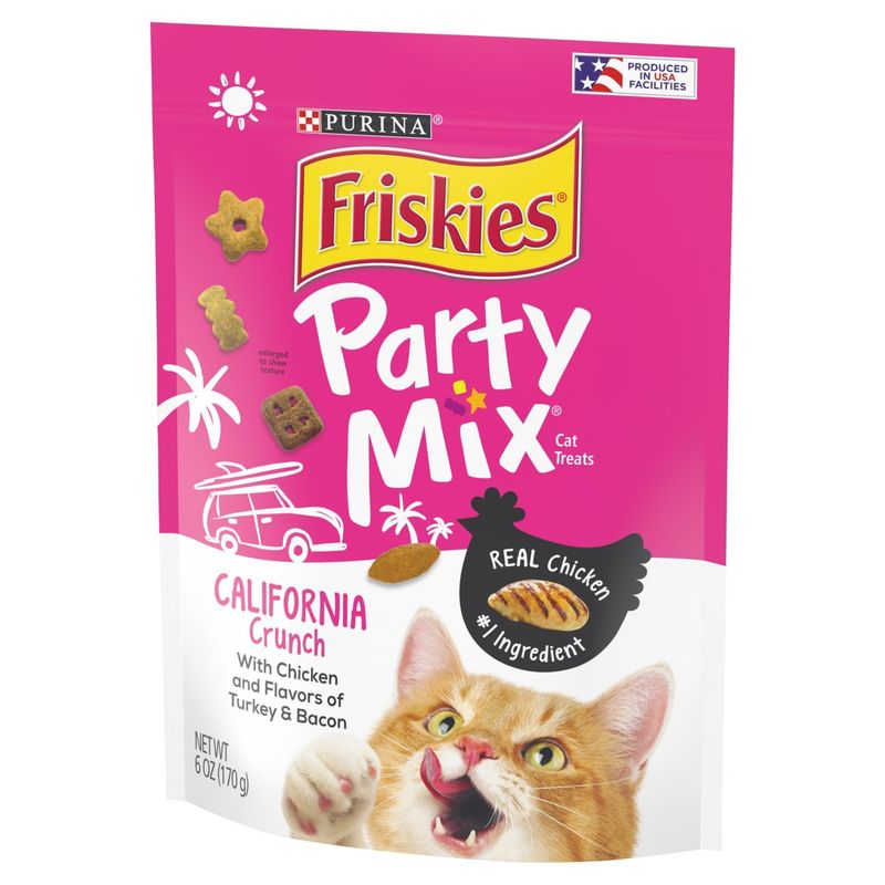 Purina Friskies Party Mix California Crunch Cat Treats, 6 oz
