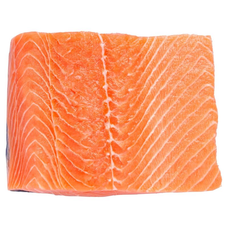 Farm Raised Fresh Atlantic Salmon Fillet