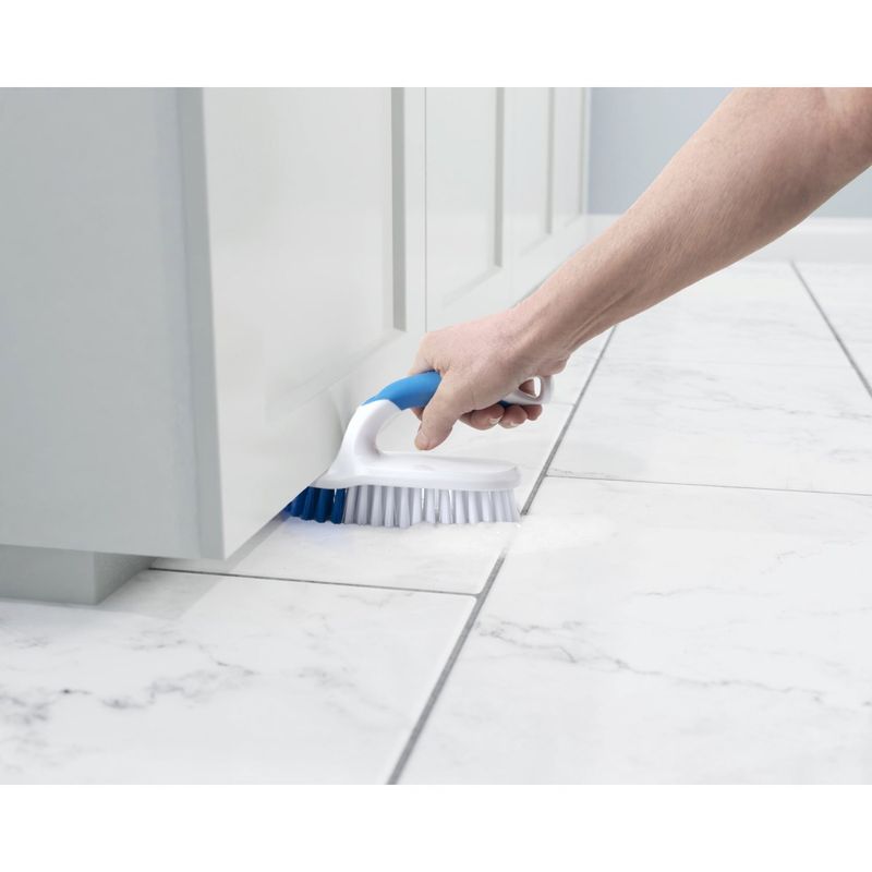 Clorox Medium Scrub Brush