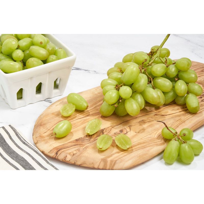 Fresh Seedless Green Grapes