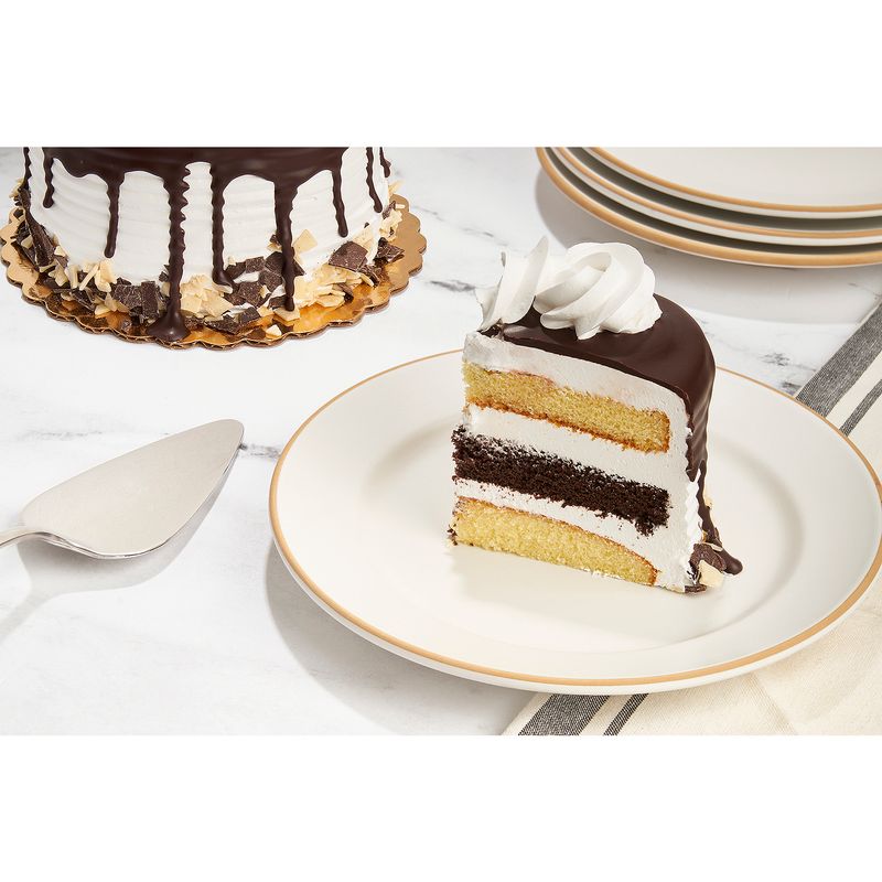 Store Made 5 Inch Cake - Shadow Layer