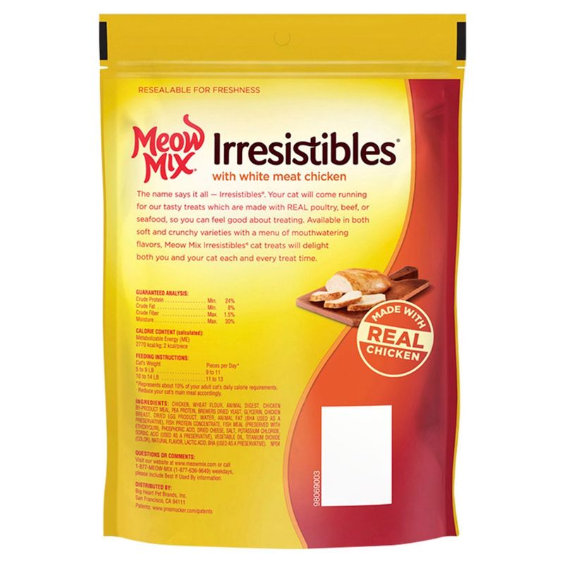 Meow Mix Irresistibles Soft with White Meat Chicken Treats for Cats,12 oz