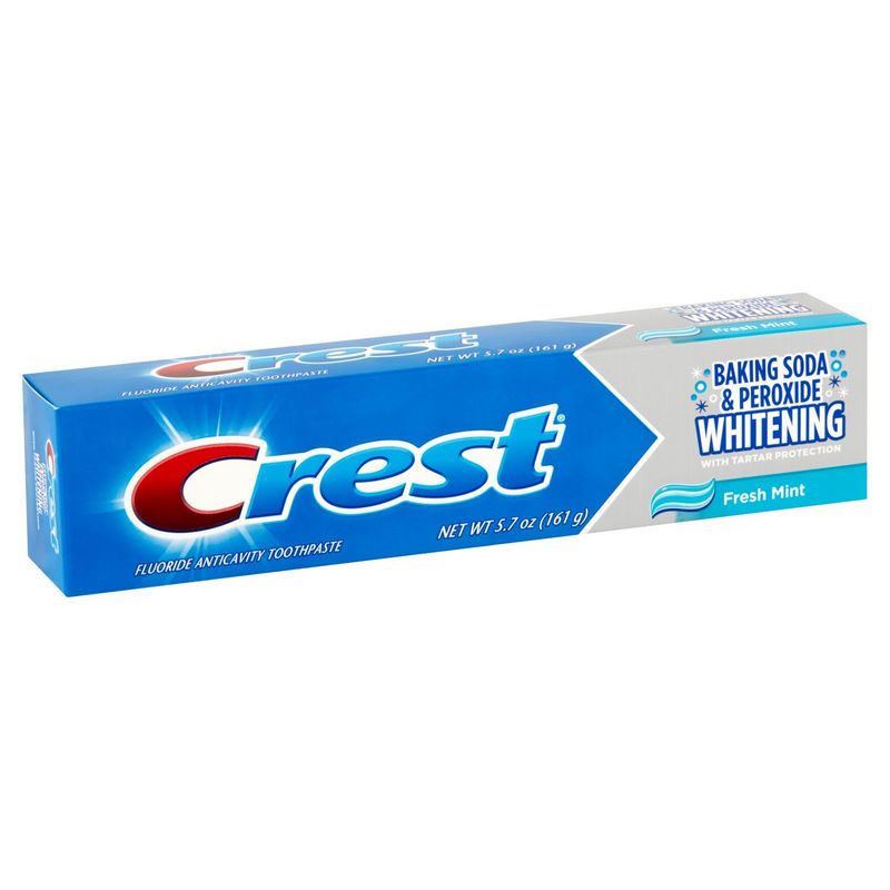 Crest Baking Soda &amp; Peroxide Whitening Fresh Mint Toothpaste, 5.7 oz