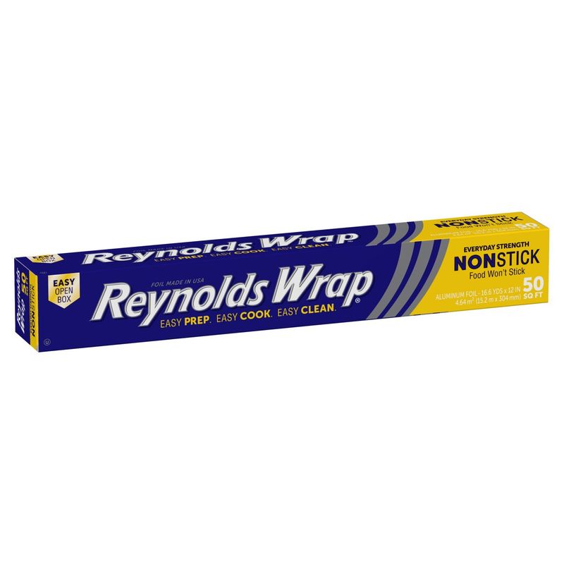 Reynolds Wrap Non-Stick Aluminum Foil 50 sq ft