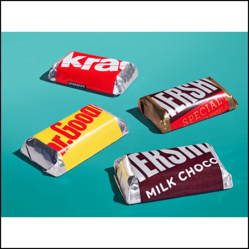Hershey's Miniatures Chocolate Candy Share Pack, 10.4 oz