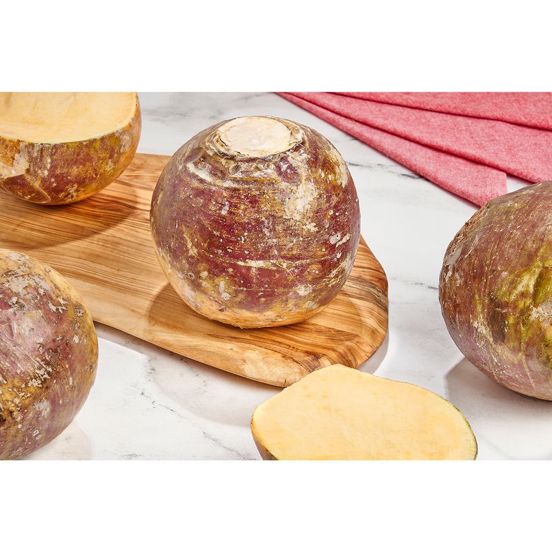 Fresh Waxed Turnip/Rutabaga
