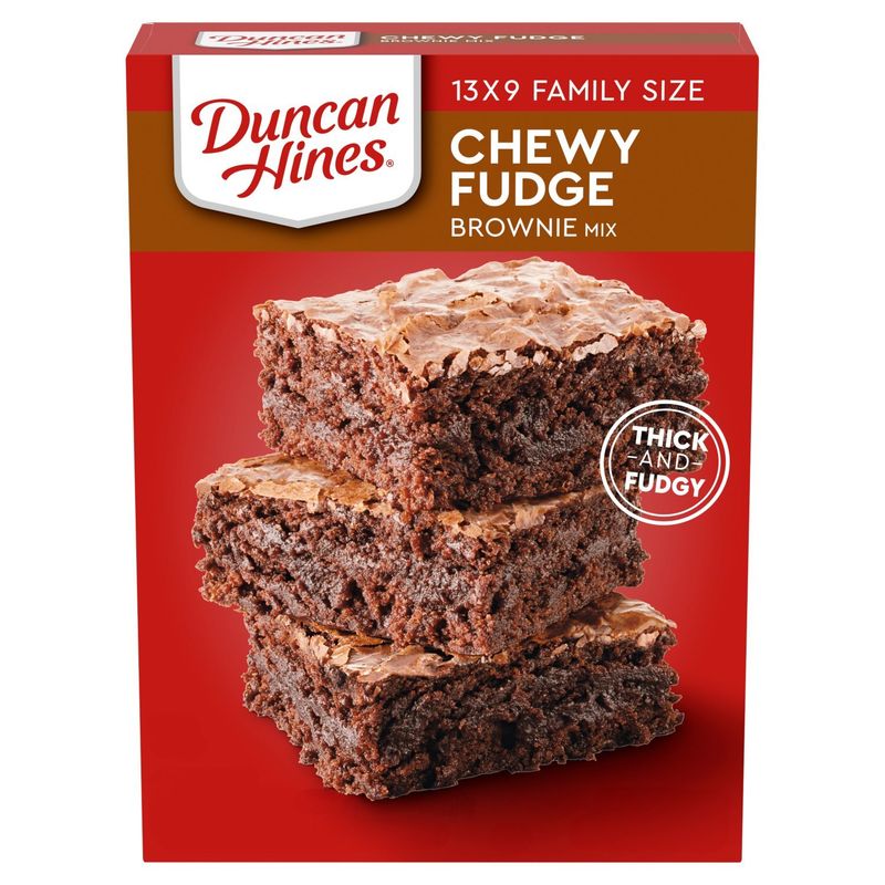Duncan Hines Chewy Fudge Brownie Mix Family Size, 18.3 oz