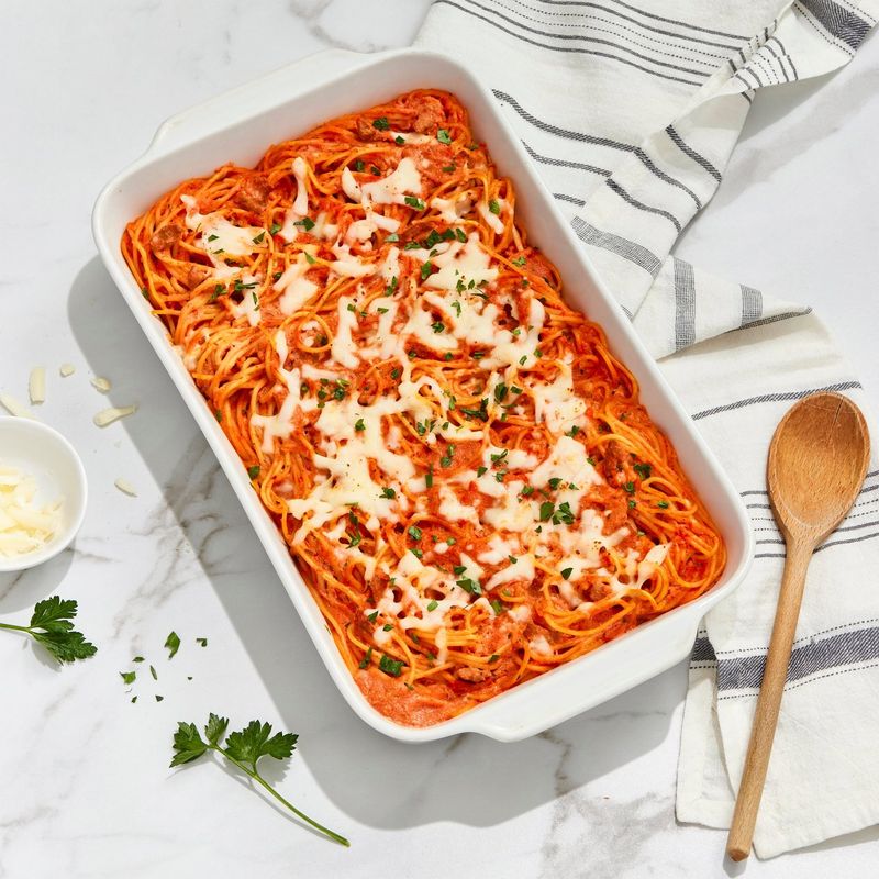 Prego Sweet Sausage &amp; Roasted Peppers Meat Sauce, 23.5 oz