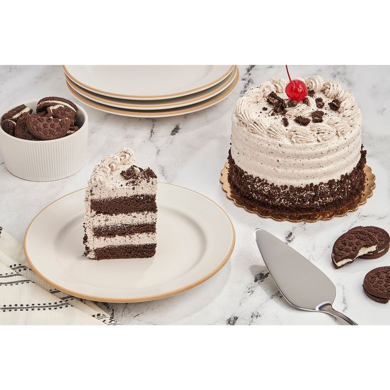 Store Decorated Chocolate Layer Cake With Oreo Icing