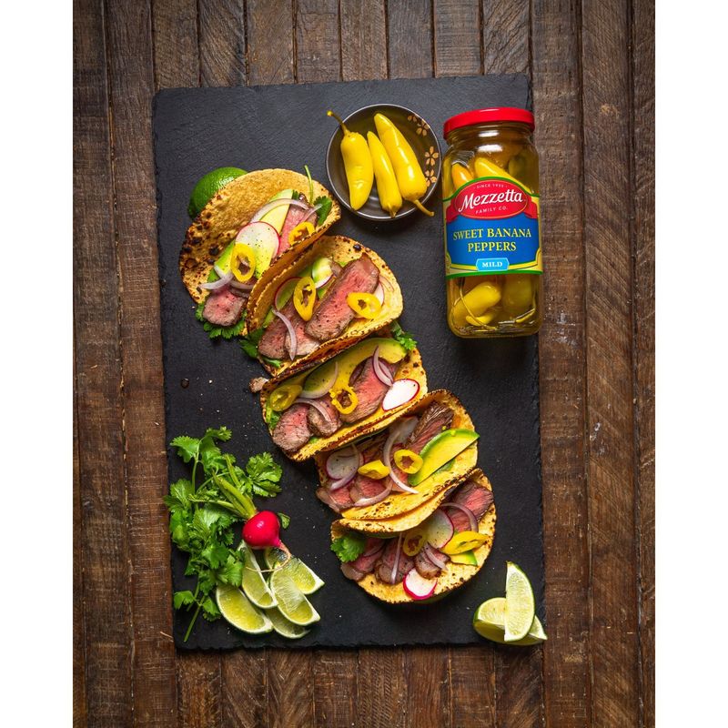Mezzetta Mild Sweet Banana Peppers, 16 fl oz