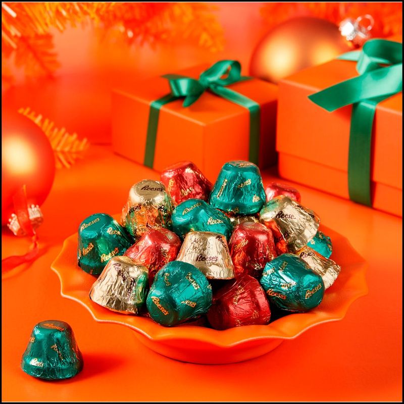 Reese's Bells Chocolate Candy &amp; Peanut Butter Creme, 9 oz