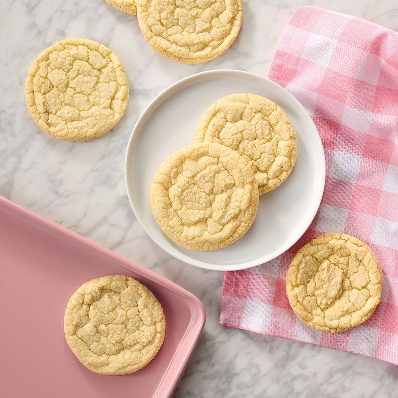 Duncan Hines Dolly Parton's Madagascar Vanilla Sugar Cookie Mix, 15.25 oz