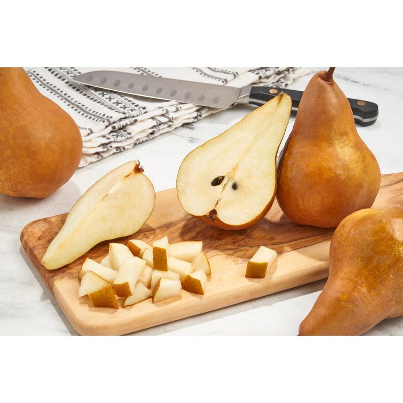 Fresh Bosc Pear