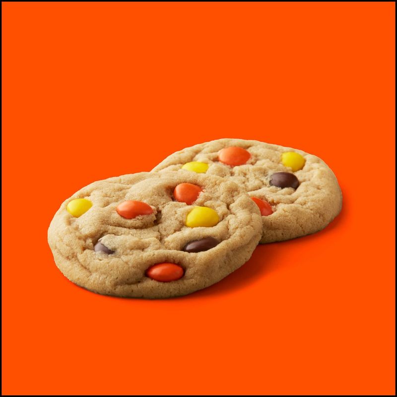Reese's Pieces Peanut Butter Candy in a Crunchy Shell, 4 oz