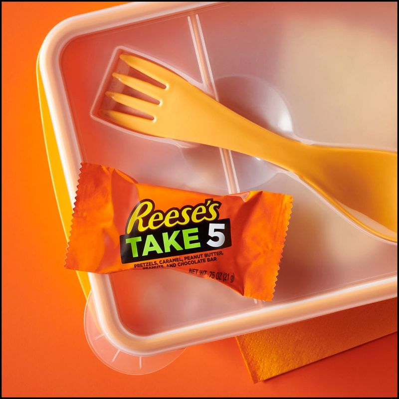 REESE'S TAKE 5 Pretzel, Peanut and Chocolate Snack Size, Candy Bag, 11.25 oz