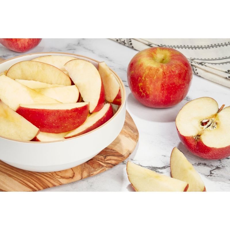 Fresh Fuji Apple