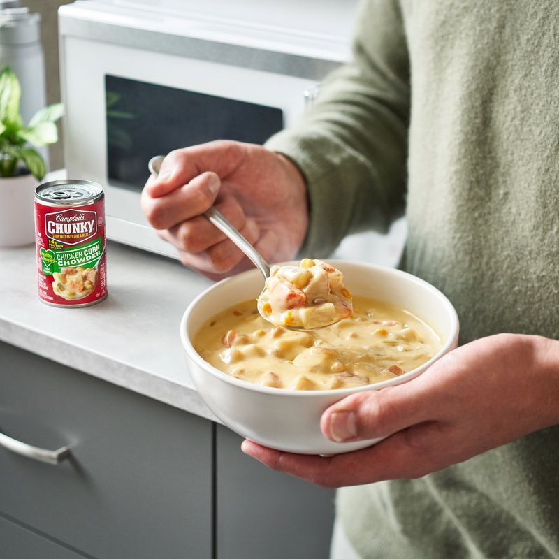 Campbell's Chunky Chicken Corn Chowder Soup, 18.8 oz