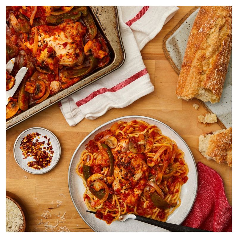 Prego Mushroom Italian Sauce, 24 oz