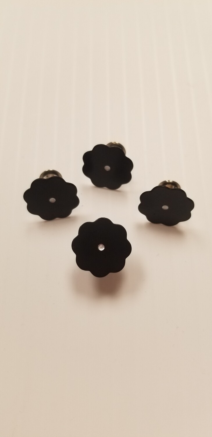 Poppy Center Pin
