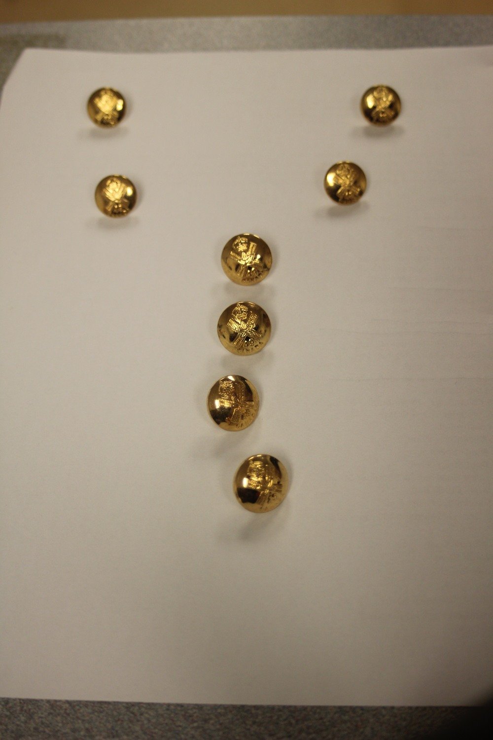 Button Set (Four Large &amp; Four Small)