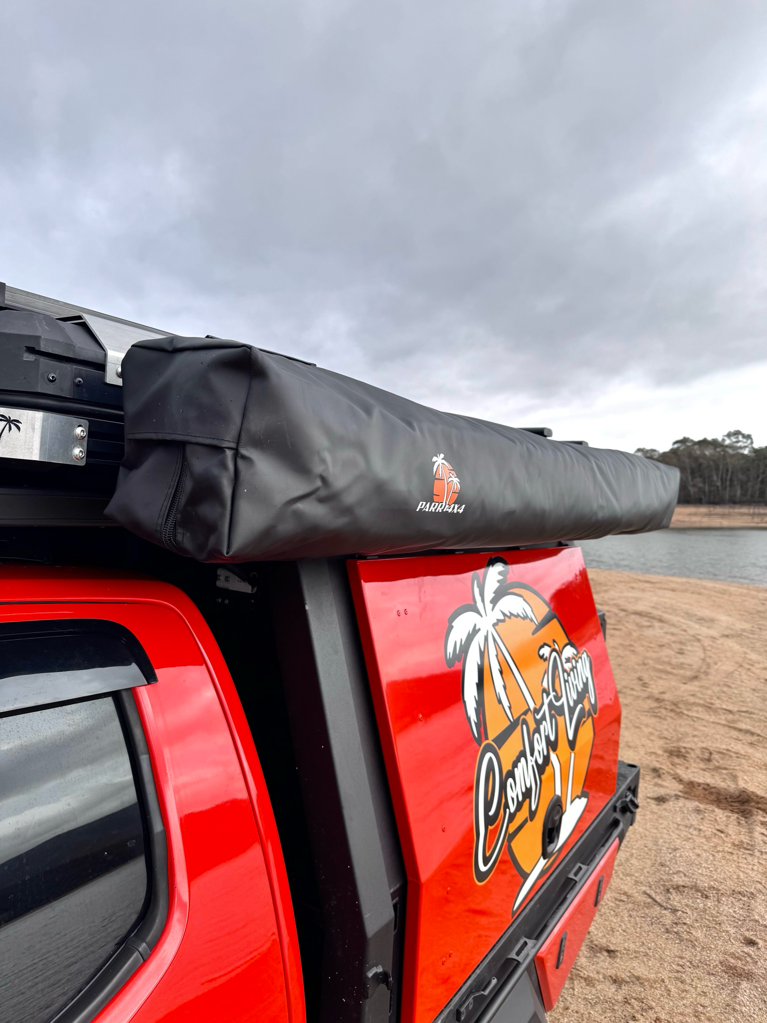 270XL Full Moon Awning Free Standing