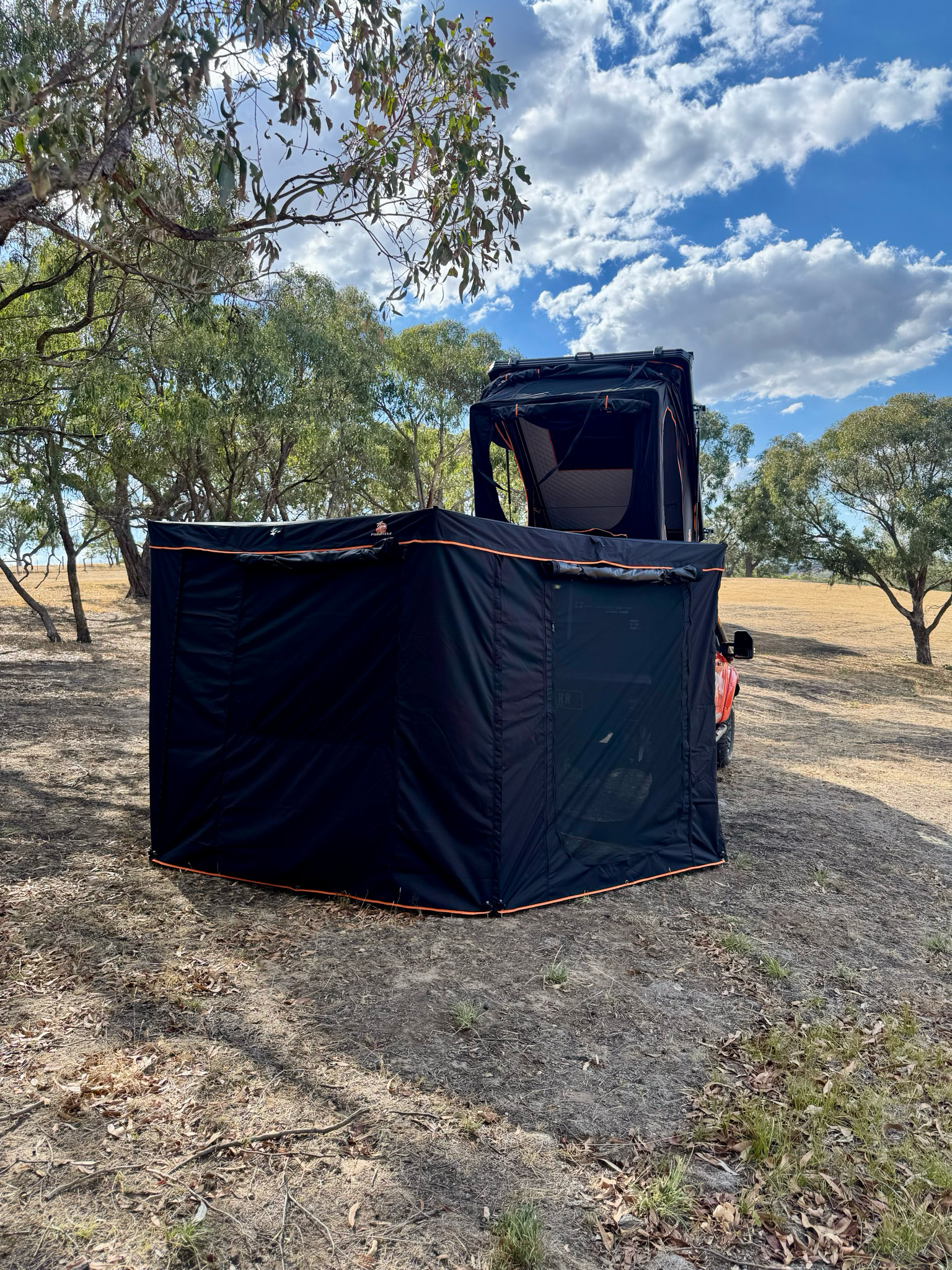 270XL Awning Full Wall