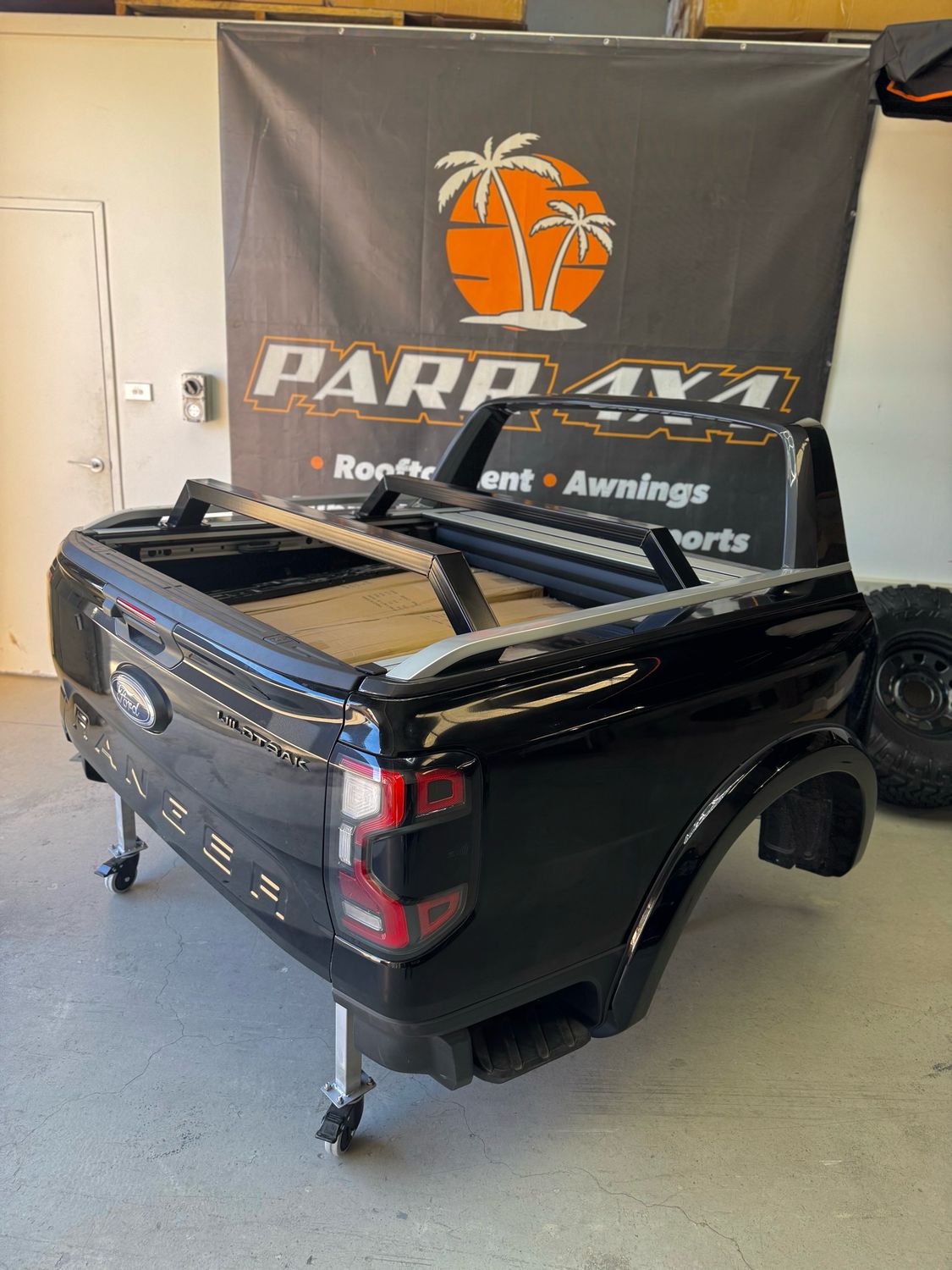 Roller Shutter Tent Bars