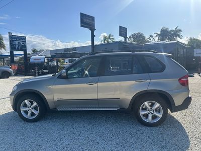 2010 BMW  X 5         7-SEATER WAGON