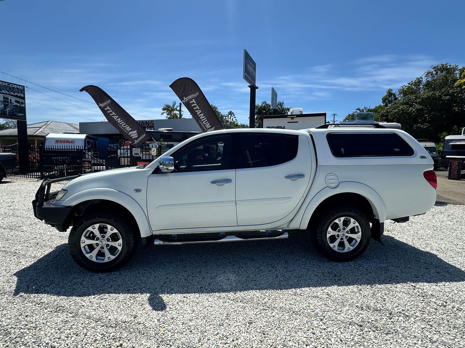 MITSUBISHI TRITON 4X4 GLX/R AUTOMATIC TURBO DIESEL