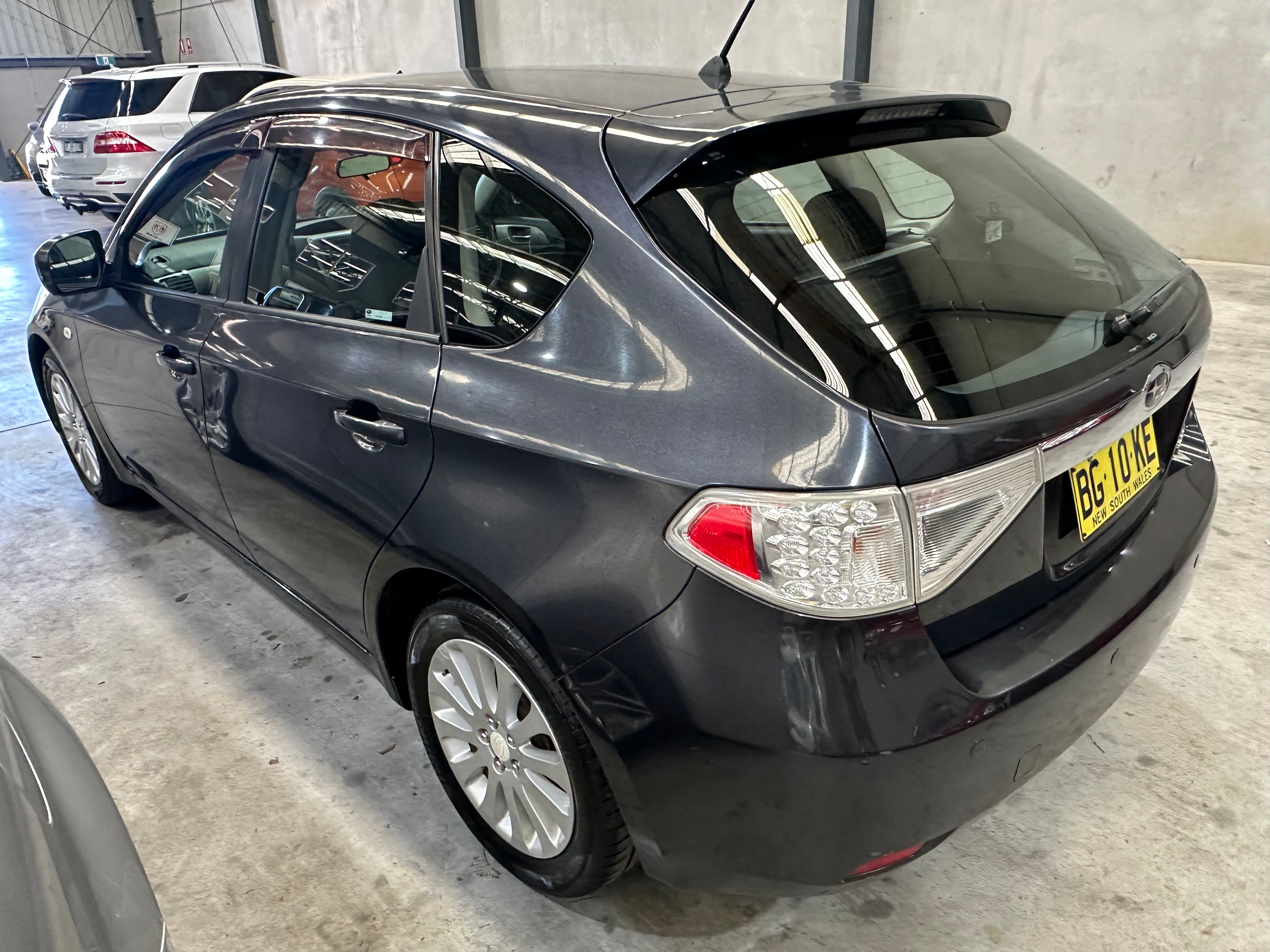 2009 SUBARU IMPREZA AWD HATCHBACK