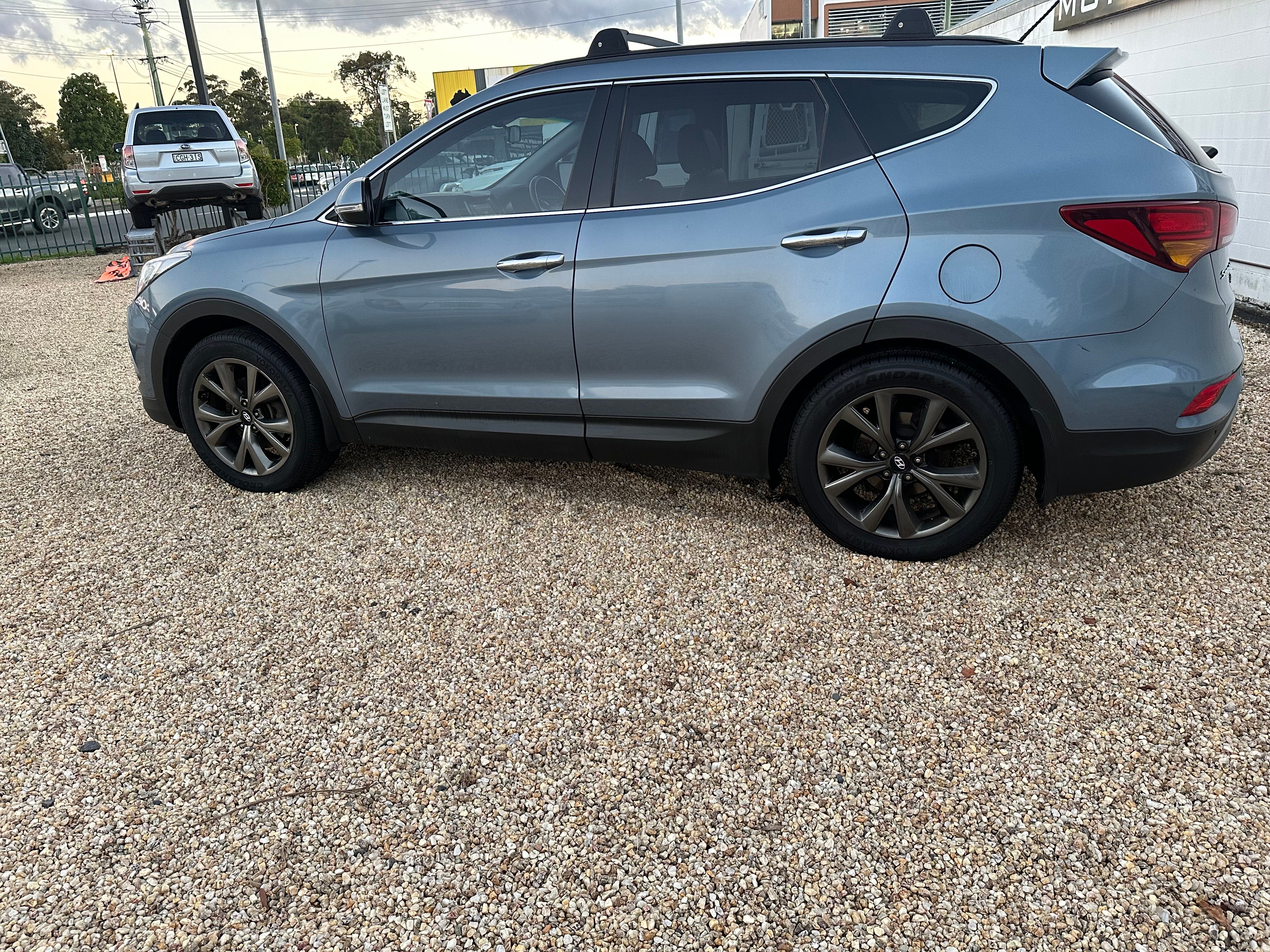 2016 HYUNDAI SANTA FE *SPECIAL EDITION  AUTOMATIC   (7-SEATER)