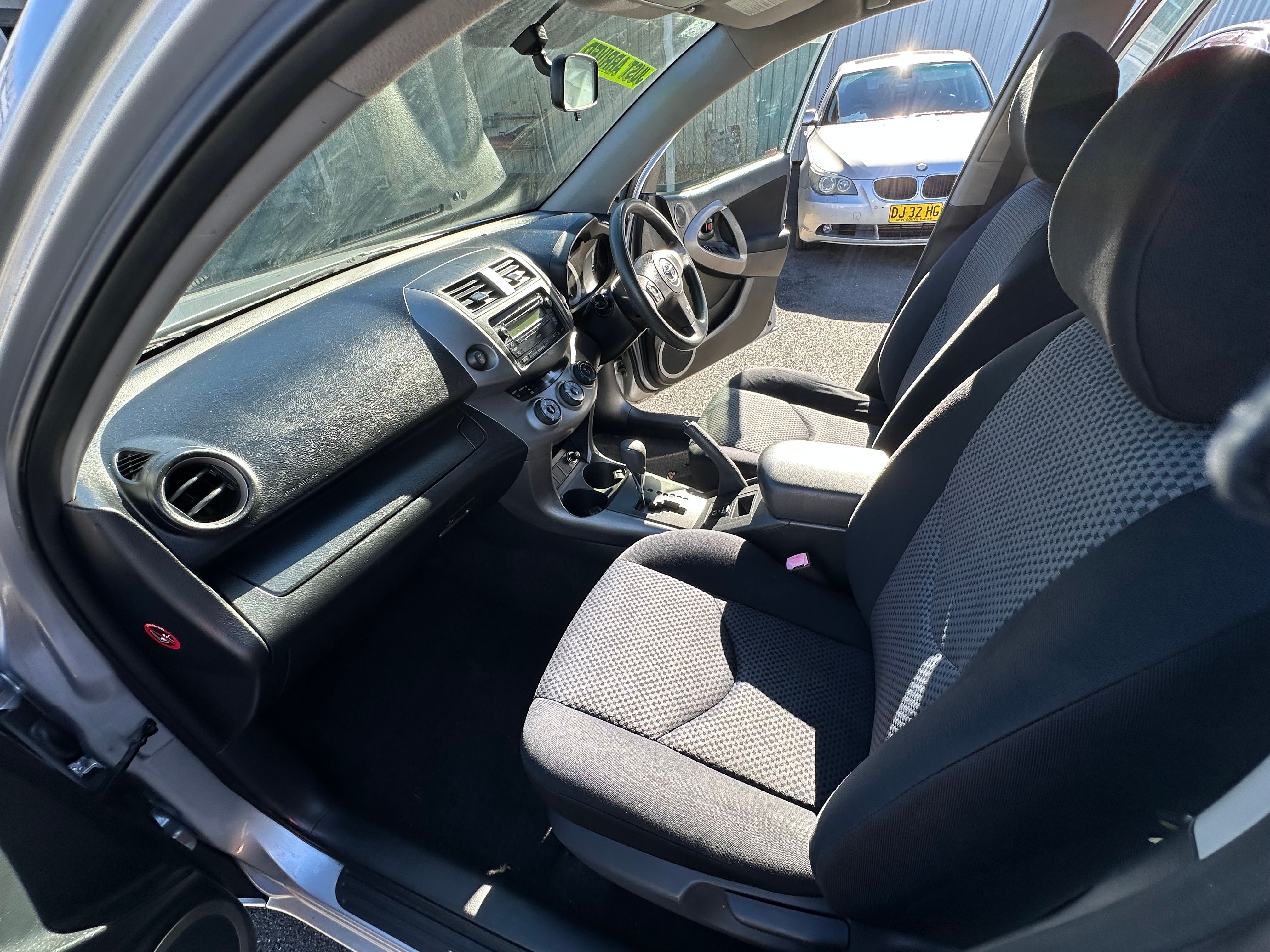 TOYOTA RAV 4 AUTOMATIC 4X4 WAGON