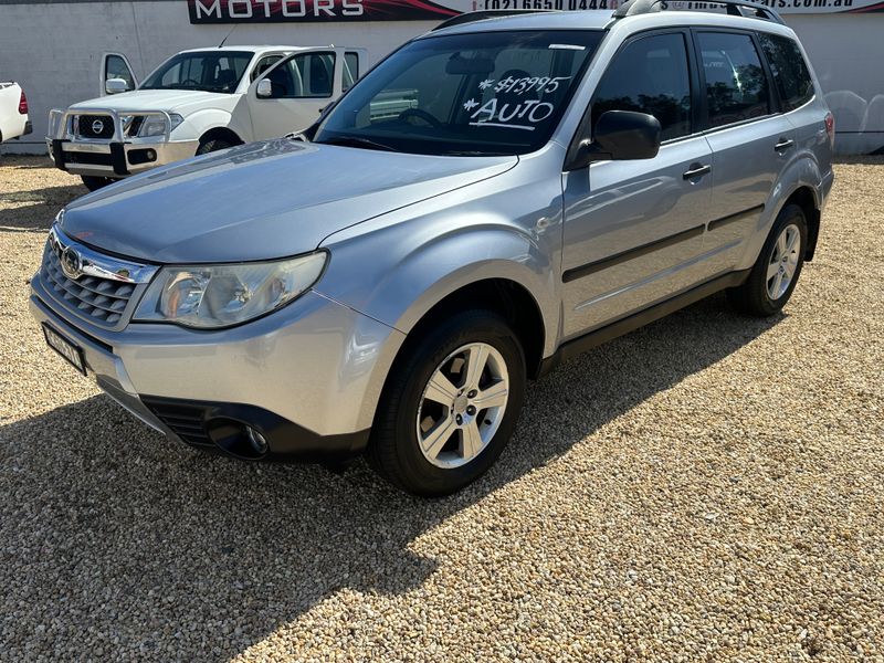 2012 SUBARU FORESTER SILVER IMMACULATE WAGON