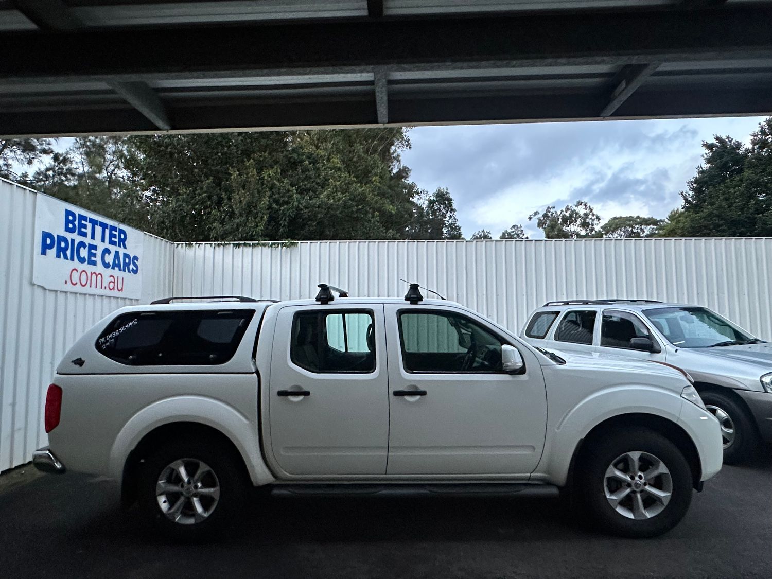 2012 NISSAN NAVARA 4X4 ...6 Spd MANUAL DUALCAB TURBO DIESEL WAGON DONE ONLY 192,00Klms