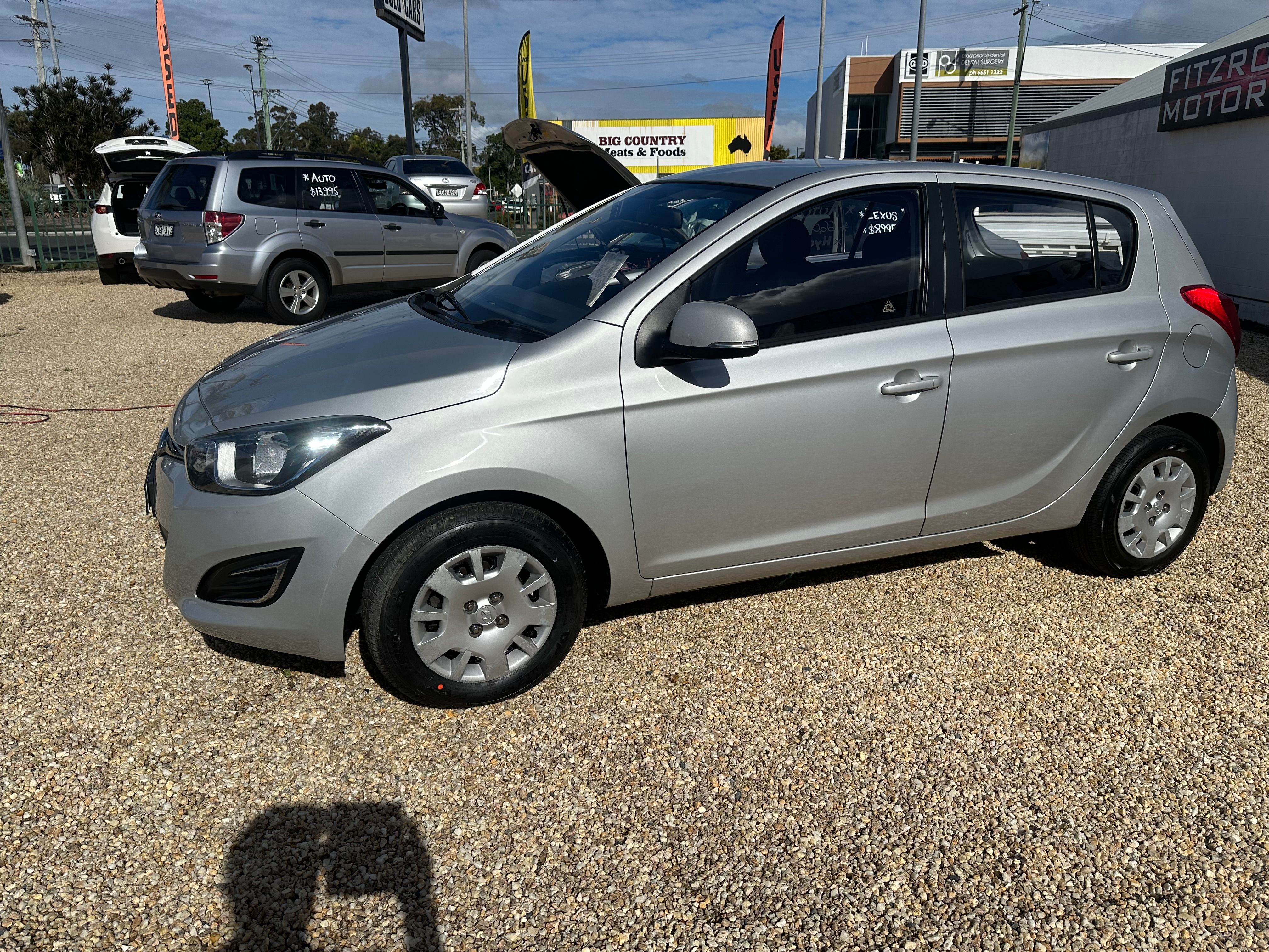 SILVER   2013 HYUNDAI  i20  4 DOOR AUTOMATIC HATCHBACK ONLY 66,995 Klms