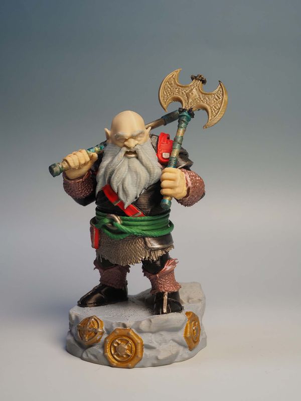 ​Krasnolud – figurka dekoracyjna ręcznie malowana