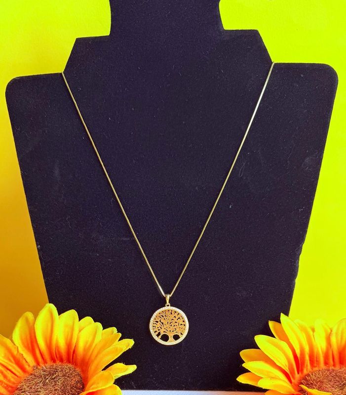 COLAR ARVORE DA VIDA  CO ZIRCONIA COMPRIDO BANHADO A OURO 18K.