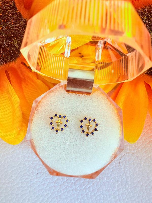 BRINCO MINI TERCO COM ZIRCONIA BANHADO OURO 18K.