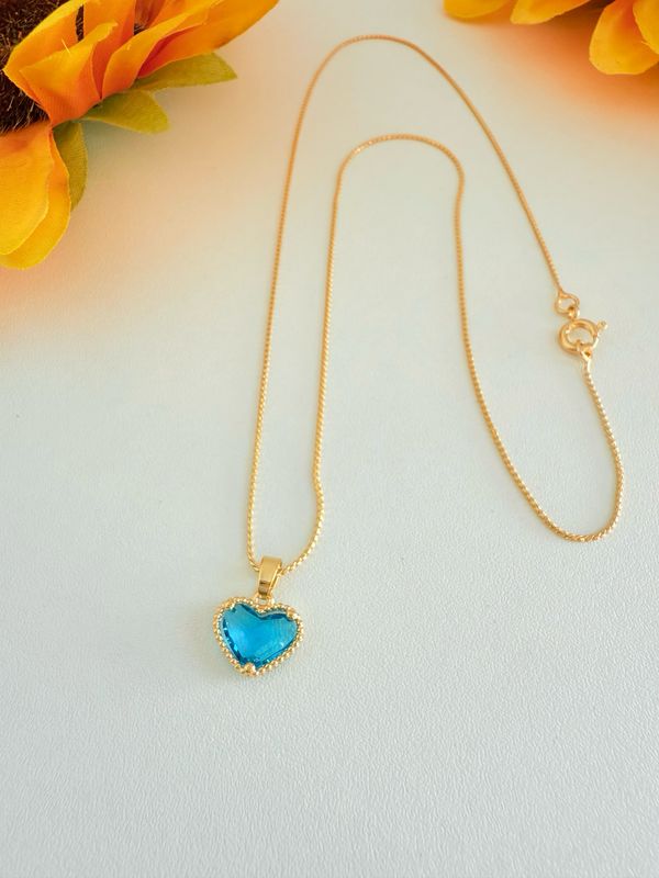 COLAR CORACAO AZUL EM ZIRCONIA BANHADO A OURO