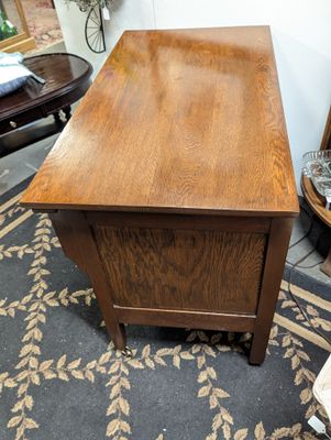 Antique 1800&#39;s Oak Washstand