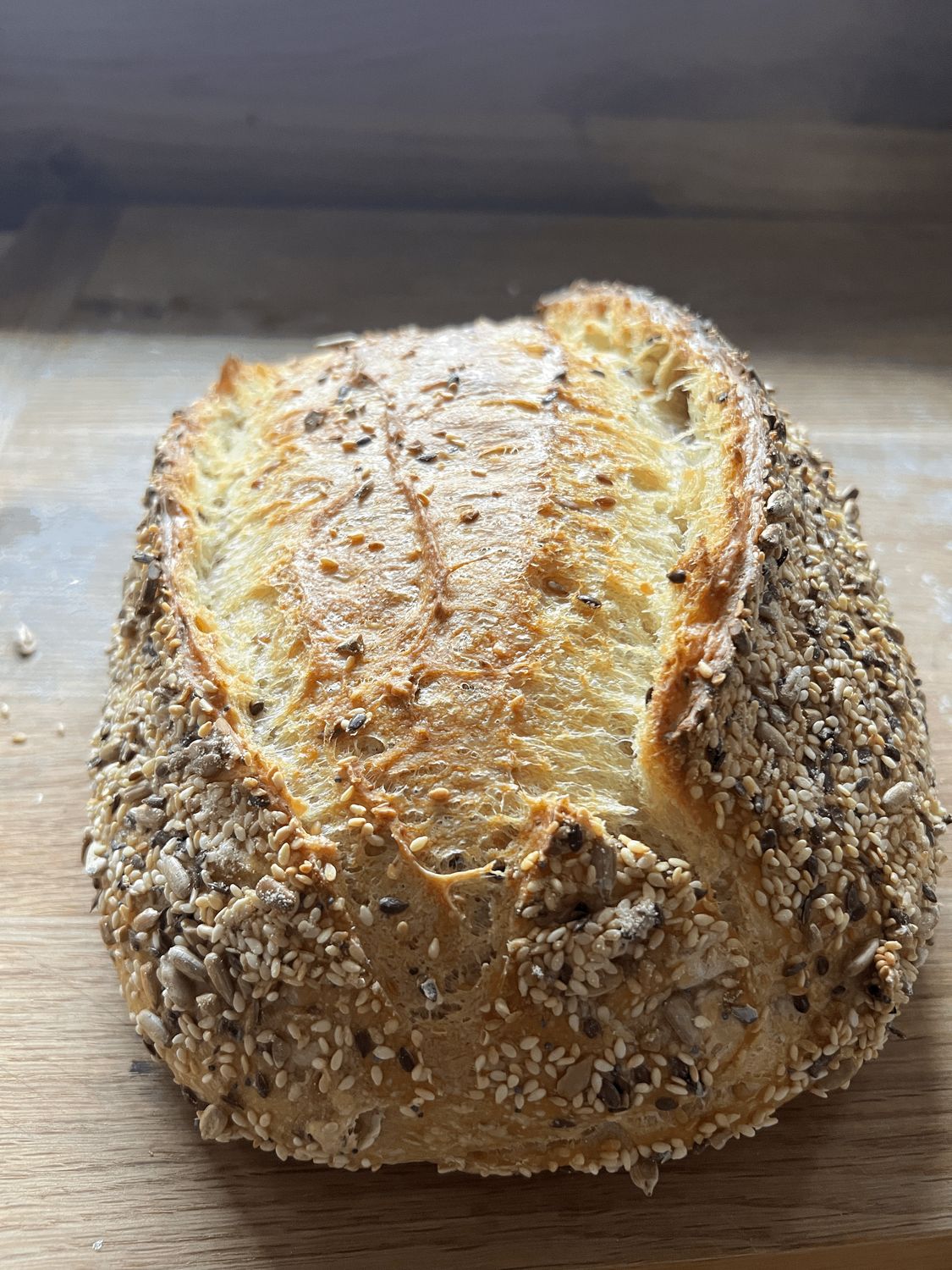 Semolinový se semínky