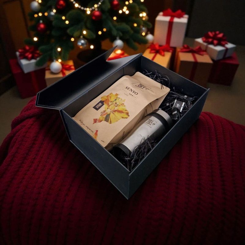 Zestaw prezentowy Kawa ziarnista 1kg +kubek termiczny 400ml +cukierki 110g