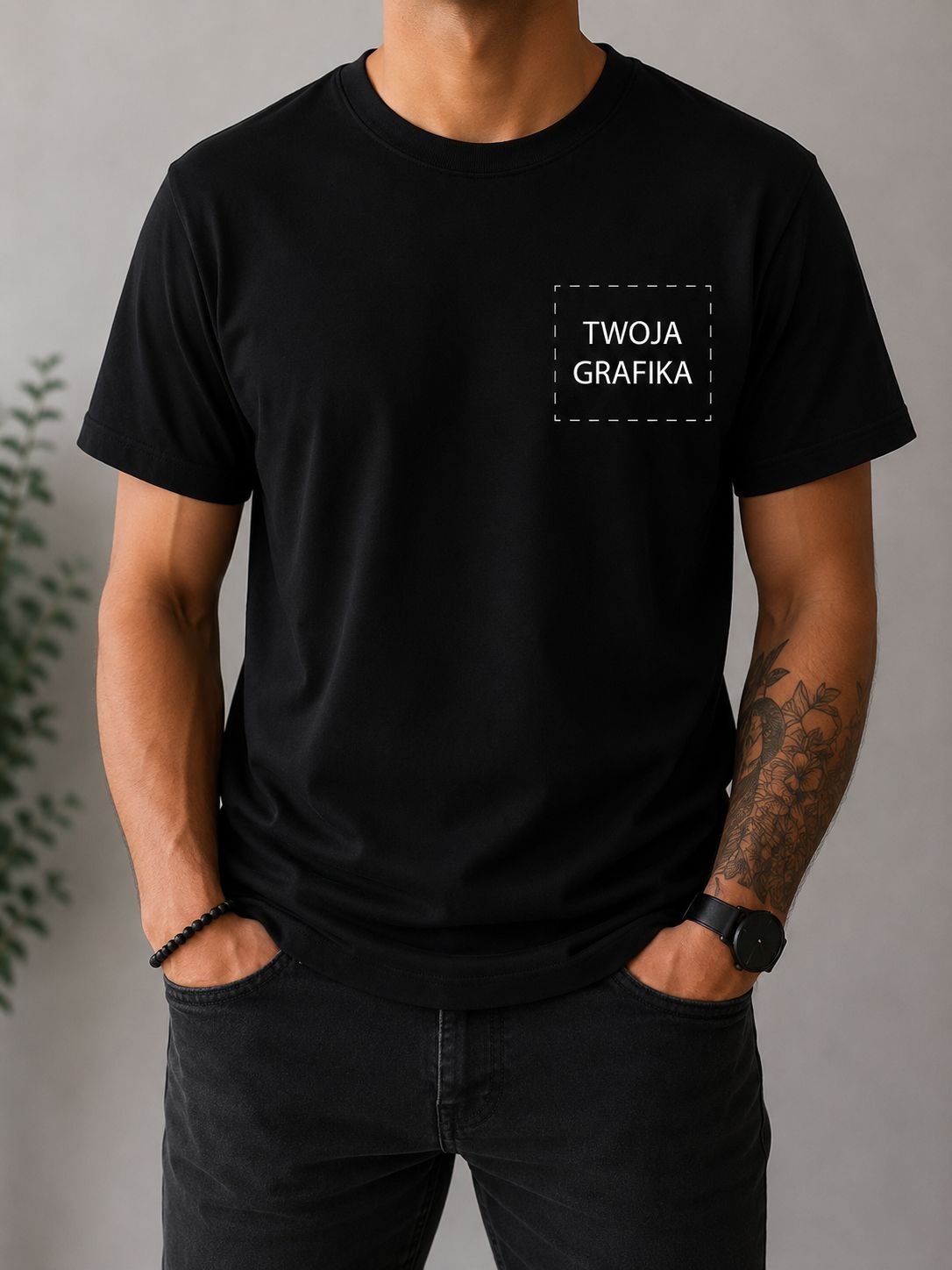 Koszulka personalizowana z małym nadrukiem – logo lub grafika na piersi