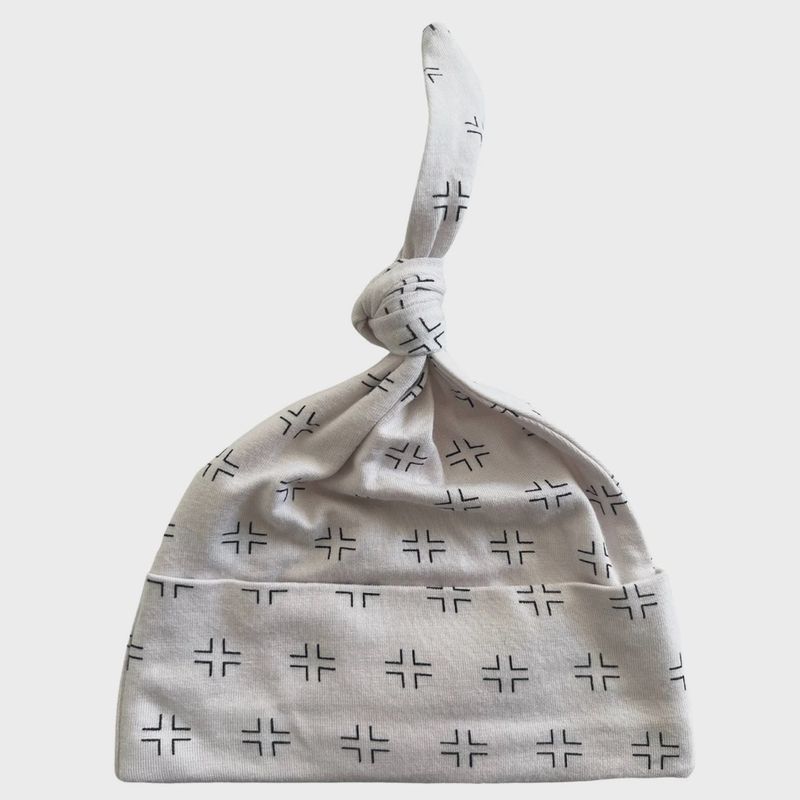 Knot beanie natural /black geo (0-3M)