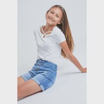 Girls Short, Colour: Cuffed Short, Size: 7Y